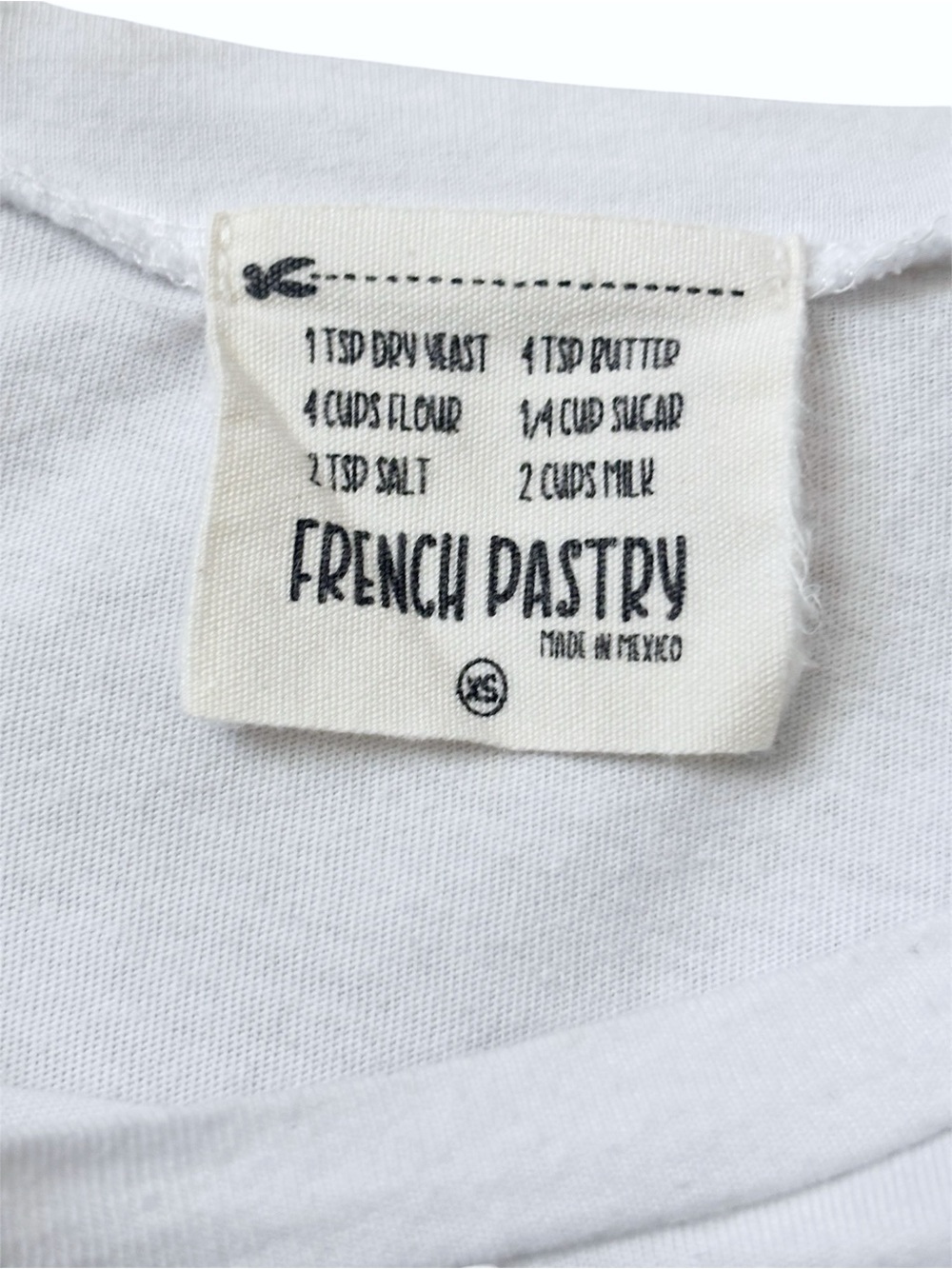 Claude Monet 'Poppy Field' White Graphic T-Shirt - Picture 6 of 6